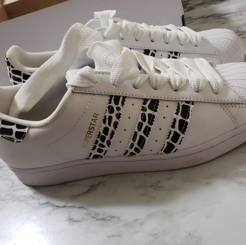 Adidas superstar